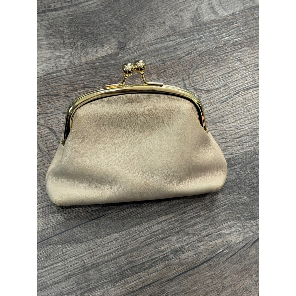 Margot Cream Leather Double Kiss Lock Coin Purse Gold Hardware Vintage Style